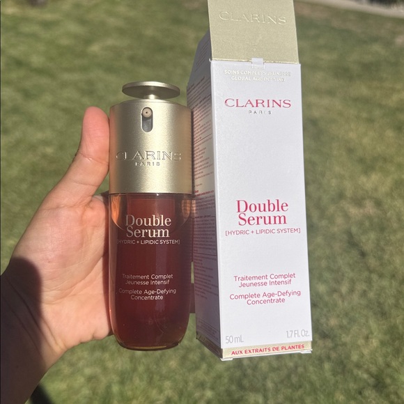 Clarins- Double Serum Anti-Aging to Firm Boost Radiance and Refine Pores 1.7 oz